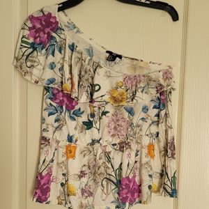 H&M - One shoulder floral top (M)